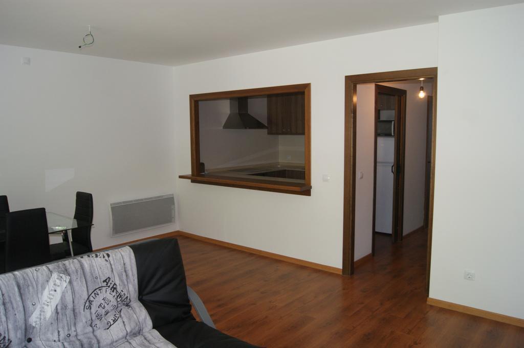 Apartaments Els Esquiadors Llorts Esterno foto